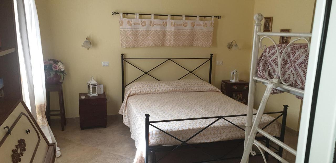 Villa Renzo e Lucia Sant Isidoro  Esterno foto