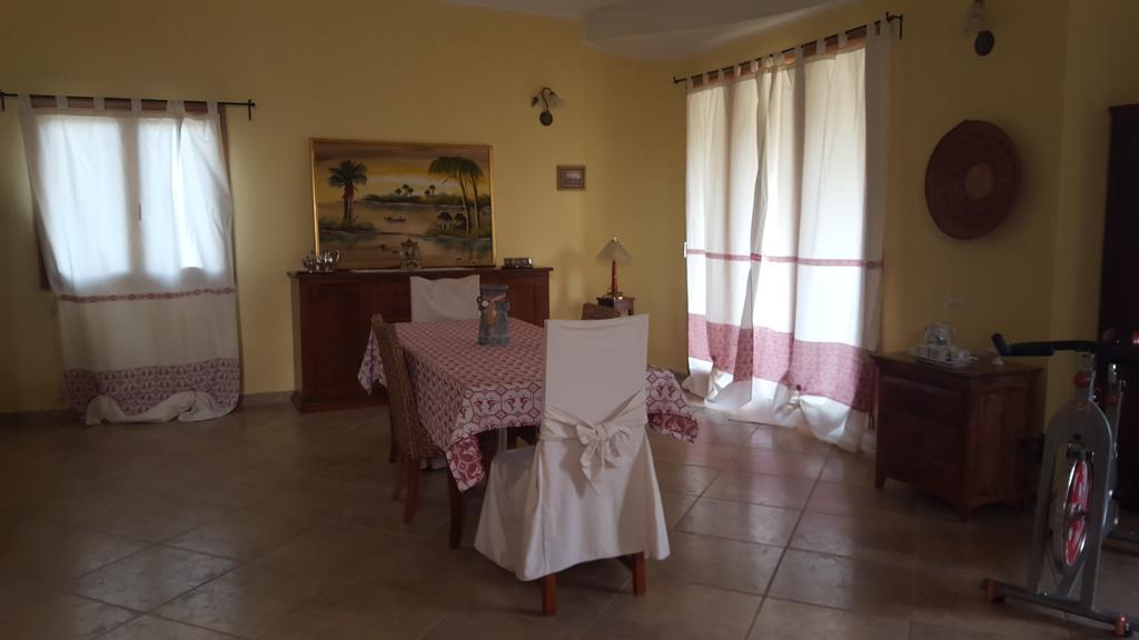 Villa Renzo e Lucia Sant Isidoro  Esterno foto