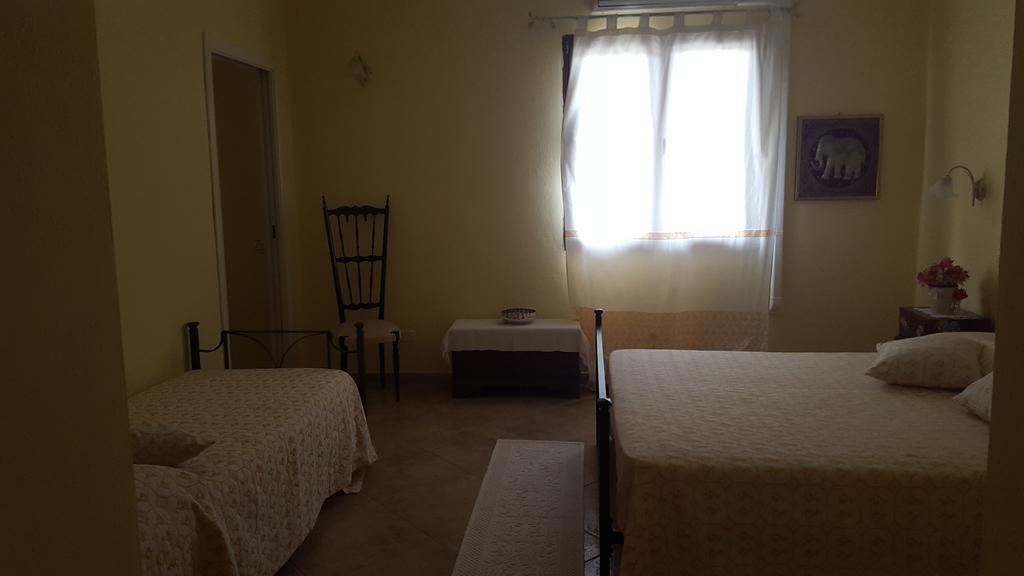 Villa Renzo e Lucia Sant Isidoro  Esterno foto