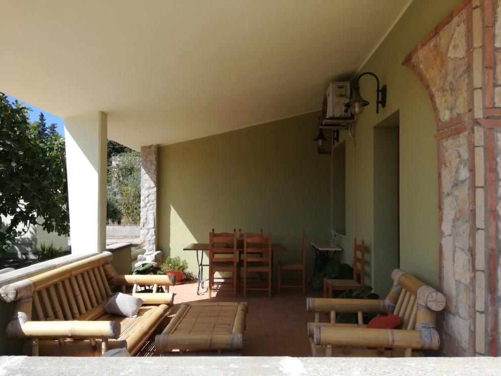 Villa Renzo e Lucia Sant Isidoro  Esterno foto