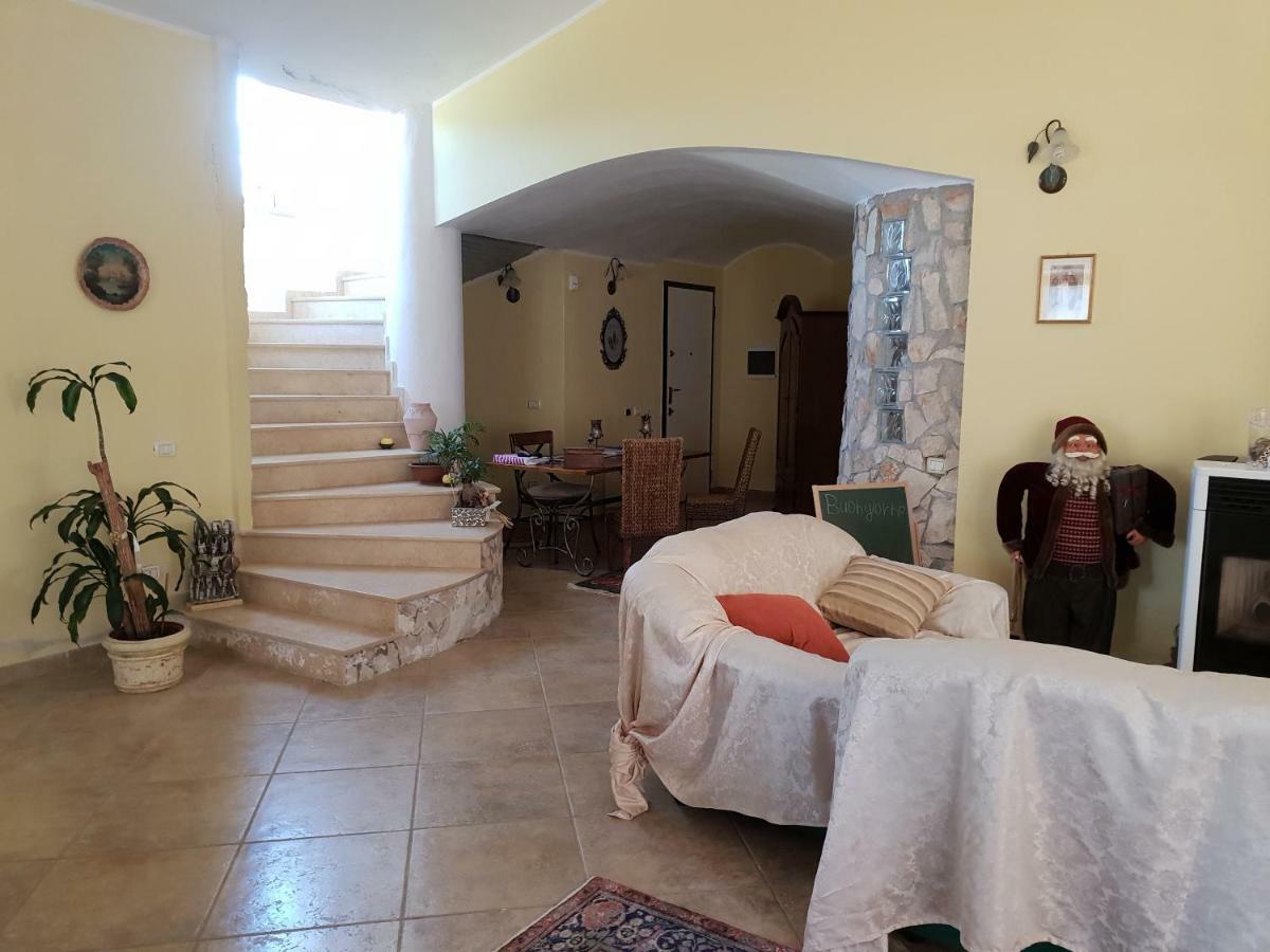 Villa Renzo e Lucia Sant Isidoro  Esterno foto